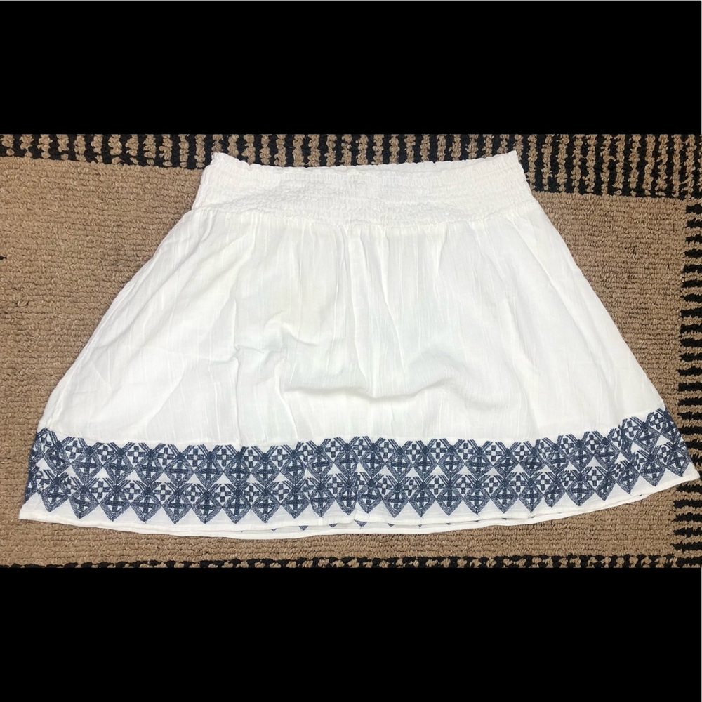Old Navy Skirt - Blue Pattern